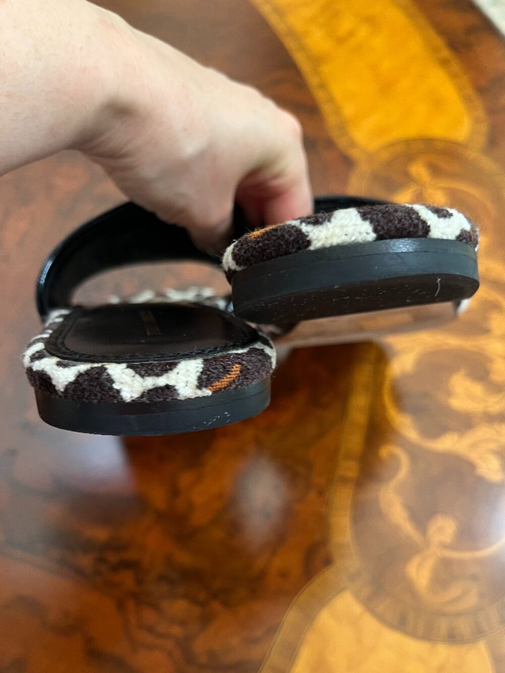 Tory Burch Eleanor Women's Leopard Print Velvet Sandals Slides 6.5 - Picture 4 of 7